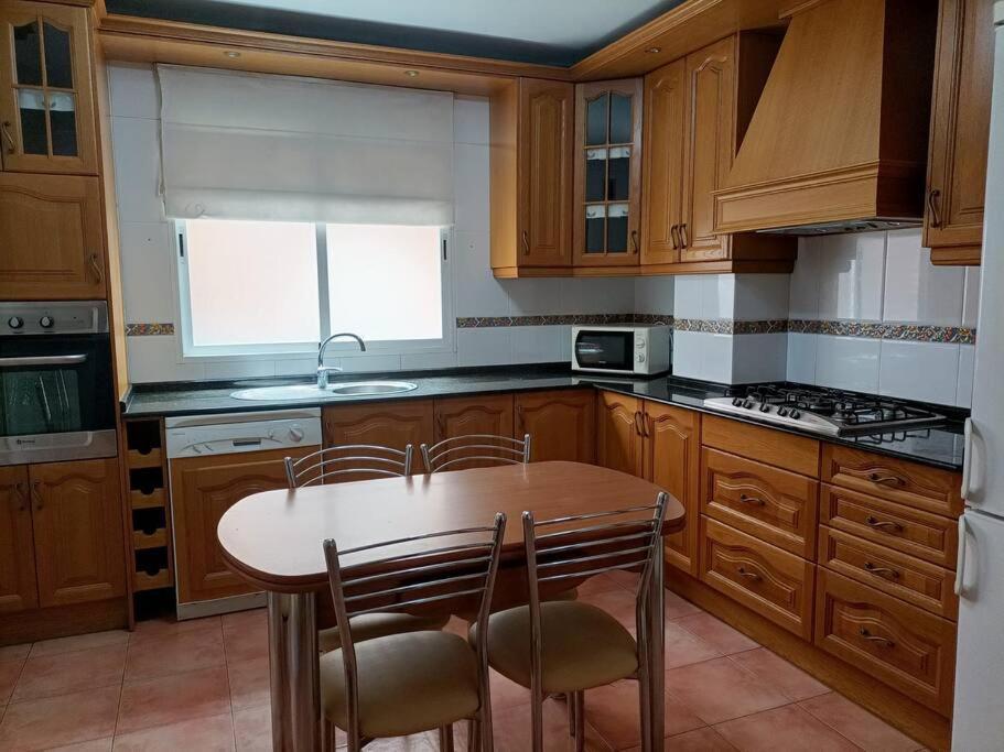 דירות Apartamento Centrico En Lorca מראה חיצוני תמונה